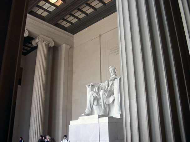 Photo of the Lincoln Memorial in Washington DC