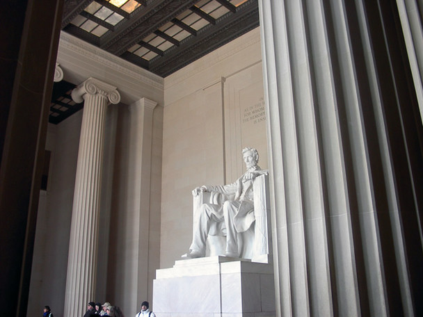 Photo of the Lincoln Memorial in Washington DC